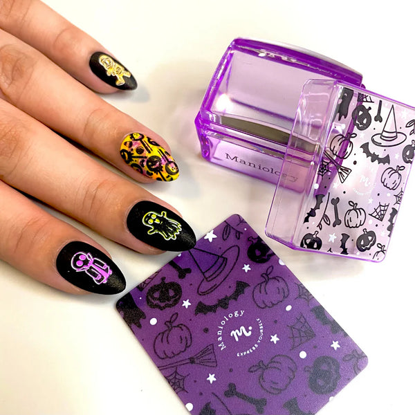 Maniology - Nail Stamping Starter Kit - Halloween Trick Or Treat