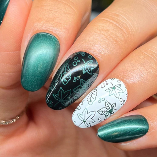 Maniology - Stamping Nail Polish - Harvest Hues: Falling Leaves (B529) - Green Metallic