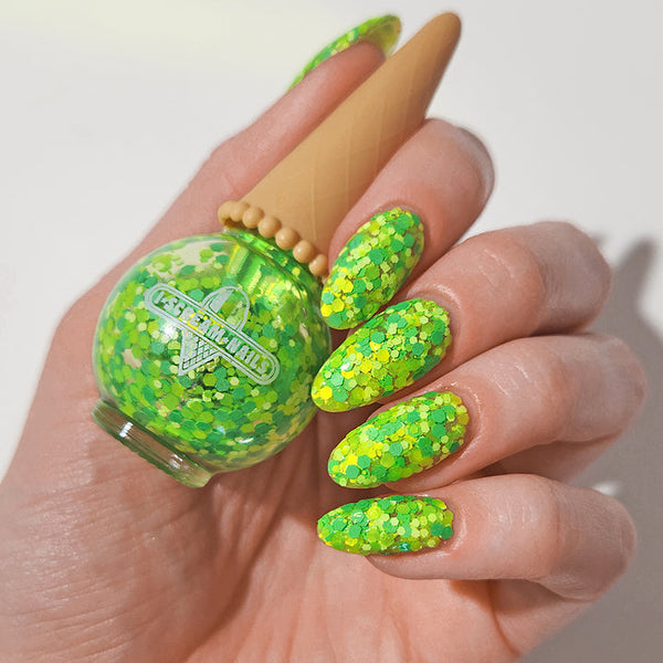 I Scream Nails - Totally Lit